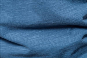 T-shirt pour homme à col en V, coupe ajustée, 100% coton, qualité de marque, personnalisable |   Hauts décontractés à manches courtes, respirants et à séchage rapide - Product Image 4