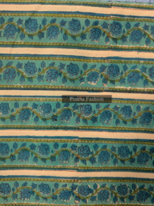 Tela 100% Algodón Estampada a Mano con Bloques, Diseño Floral Verde a Rayas, Tela India Estampada para Confección, Venta al por Mayor - Product Image 5