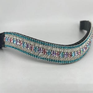 Cristaux multicolores d'améthyste noire et violette personnalisés 5 rangs en forme de vague en cuir de selle noir bande de front de cheval en plein Cob - Product Image 3