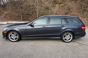 Mercedes-Benz E-350 4Matic Wagon 2011 - Product Image 2