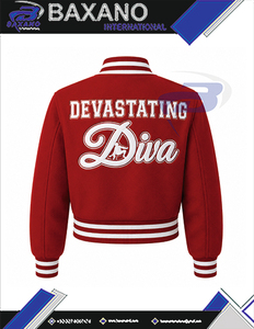 Delta |   Sigma |   Chaqueta Universitaria para Mujer de la Hermandad Theta, Roja y Blanca, con Logotipo Bordado 'Devastating Diva' 1913, Chaqueta Bomber con Cierre Frontal - Product Image 5