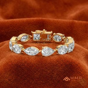 สร้อยข้อมือเทนนิสโมอิสซาไนต์ทรงต่างๆ ชุบทอง 18K สำหรับผู้หญิง ดีไซน์เครื่องประดับแฟชั่นหรูหราสไตล์เบเวอร์ลี่ฮิลส์ - Product Image 3