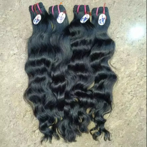 Cheveux Indiens Bruts, Cheveux Ondulés Naturels d'un Seul Donneur, Cheveux Humains Noirs Naturels, Paquets de Cheveux Remy, Tissage de Cheveux Doux et Soyeux - Product Image 1