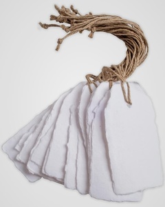 Étiquettes en papier rustiques faites à la main pour l'artisanat et les fournitures d'emballage, étiquettes en papier avec finition à bords naturels, étiquettes pour emballages de mariage et d'événements - Product Image 1