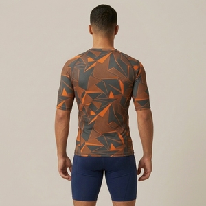 T-shirt de compression à manches courtes pour homme, couleur dégradée, col rond, séchage rapide, coupe sportive, vêtements de performance athlétique - Product Image 2