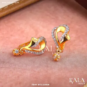 Boucles d'oreilles créoles fantaisie tendance en or jaune 18 carats pur avec diamant, idéales pour les mariées et les occasions festives, cadeau parfait - Product Image 3