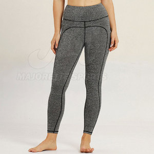 Vêtements de sport doux et de qualité supérieure pour femmes, ensemble de yoga avec broderie personnalisée, prix unique, design unique pour la meilleure vente - Product Image 5