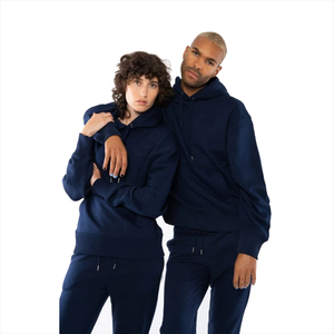Conjunto de Sudadera con Capucha y Pantalones Deportivos Personalizados para Mujer, Corte Regular, Hombros Caídos, Estilo Informal, con Estampado Puff y Bordado 3D - Product Image 4