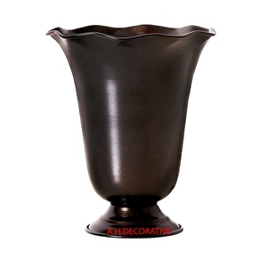 Premier Housewares Website FirsTime & Co. - Macetas De Metal, Color Negro, Bronce Envejecido, Dorado Maceta Dorada