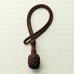 Nœud d'épée en fil doré personnalisé, couleur et taille sur mesure, avec tresse dorée, fabrication OEM, fil de bouillon de qualité supérieure - Product Image 1