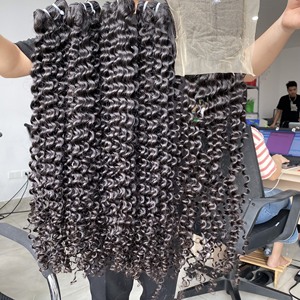 Extensions de cheveux de trame noire naturelle bouclée d'eau brute 100% Grade 12A paquets de cheveux crus vietnamiens prêts à expédier - Product Image 6