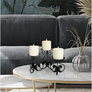 Support à bougies en fer avec trois bougies piliers, design orné à motifs en spirale pour la décoration de la maison - Product Image 5