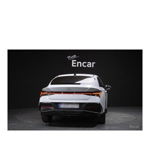 Hyundai Avante 1.6 2024/5 con 8,606 km, Volante a la Izquierda, Asientos de Cuero, Cámara Trasera - Product Image 3