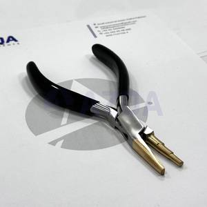 Pince à piercing de nez en acier inoxydable de haute qualité avec embout en laiton, 5,5 pouces, outil de précision pour studio de piercing corporel - Product Image 3