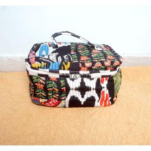 New Arrival Wholesale Handcrafted Block Printed Pure Cotton Vanity Set For Traveling Quilting Cloth Makeup Bag And Cosmetic Bag - Product Image 1
