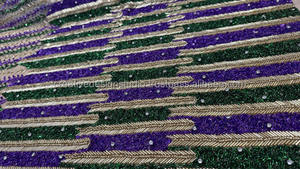 Caliente púrpura y Negro lujo 2024 lentejuelas bordado con cuentas tela de encaje nupcial para vestido hecho a mano tela con cuentas exportador - Product Image 4