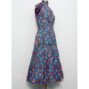 Robe maxi d'été pour femmes, faite à la main, à imprimé floral, col en V, sans manches, écologique, respirante, en coton - Product Image 4