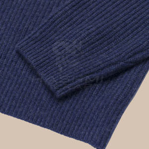 คาร์ดิแกนผู้หญิงแบบลำลองรุ่นใหม่ วัสดุถักนุ่มสบาย ออกแบบมาเพื่อความอบอุ่นและสไตล์สำหรับทุกวัน - Product Image 6