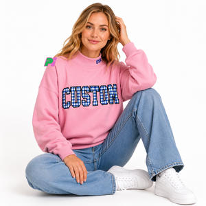 Sweat-shirt rose à col montant avec lettres en vichy et broderie sur le col, sweat-shirt personnalisé à col montant pour femme, pull pour l'automne - Product Image 5