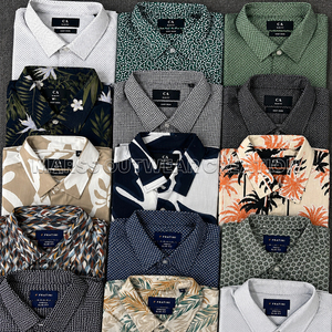 Chemises Hawaïennes Décontractées à Manches Courtes en Coton Imprimé Floral Aloha pour Hommes et Femmes, Personnalisables OEM/ODM, Idéales pour les Vacances et les Plages Tropicales - En Stock - Product Image 3