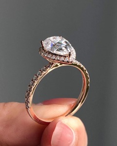Anillo de Diamante Cultivado en Laboratorio con Corte Pera Vintage de 2.90 CT, Engaste Halo, Media Eternidad, Anillo de Compromiso o Aniversario, Regalo para Mujer - Product Image 3