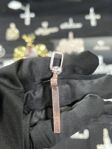 จี้รูปตัวอักษร N สีโรสโกลด์ประดับมอสซาไนต์ทรงบาแกตต์ สไตล์ฮิปฮอป - Product Image 4
