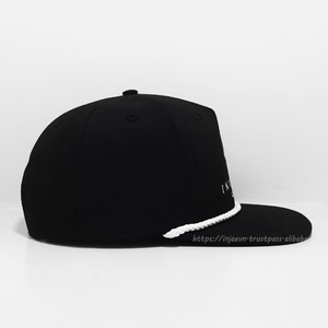 Gorras Snapback de Alta Calidad con Logotipo Personalizado de Fábrica en Vietnam, Visera Plana, Estructuradas, con Cuerda Decorativa, Estilo Casual Urbano - Product Image 3