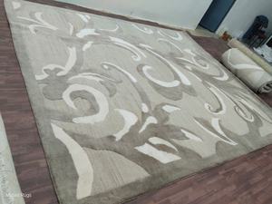 Tapis moderne abstrait à motifs floraux en beige et crème. Tapis en laine pour la décoration intérieure, tissé à la main, qualité supérieure, idéal pour la prière. - Product Image 2