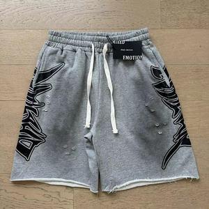 Ensemble décontracté homme/femme : Cardigan à capuche en polaire respirant imprimé vieilli et short, design 2-en-1 - Product Image 6