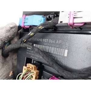 ECUs y Módulos de Computación Usados A8 4H0907064AF - Product Image 5