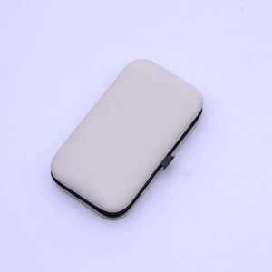 Kit de manucure professionnel en acier inoxydable noir, ensemble de 4 outils de soin des ongles, kit de coupe-ongles 16-en-1, étui en cuir blanc - Product Image 2