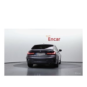 BMW Serie 3 320i M Sport 2020, 102.394 km, Automático, Emisión Euro V, Asientos de Cuero, Volante a la Izquierda, Cámara Trasera - Product Image 3