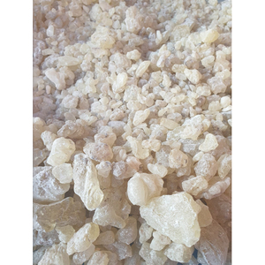 Gomme Damar Naturelle Séchée de Qualité Supérieure (99% de Contenu) (Grade ABX/ACX/CDX/Dust) pour Peintures à la Résine Naturelle – Vente Mondiale - Product Image 1