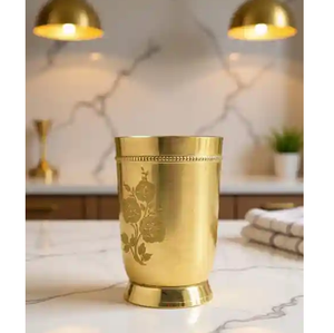 Verres à shot en laiton pur de haute qualité, design attrayant, dernières nouveautés en matière de verrerie. - Product Image 2