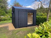 Cabine de rangement préfabriquée multifonctionnelle |   Abri en acier polyvalent pour l'extérieur, idéal pour la ferme, le jardin et l'atelier |   Montage facile, étanche à l'eau