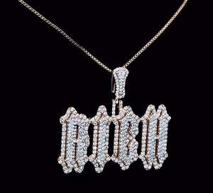 Pendentif personnalisé en moissanite hip-hop, lettres gothiques serties de pierres, bijoux de luxe pour hommes et femmes, accessoires de mode pour fêtes. - Product Image 2