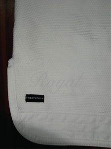 Kimono de Jiu-Jitsu Brésilien (BJJ) Léger et de Qualité Supérieure en Tissu Perlé pour la Compétition de Grappling et l'Entraînement Quotidien - Product Image 3