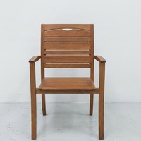 Chaise de jardin en teck Prima, empilable, mobilier d'extérieur traditionnel en bois, design durable avec accoudoirs, pieds coniques, utilisation sur sol dur
