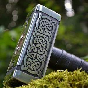 Nouveau marteau viking artisanal personnalisé, marteau de Thor nordique, acier forgé, marteau viking Mjolnir, marteau médiéval, cadeau de collection, manche en bois de frêne - Product Image 4