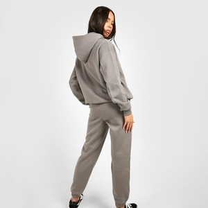 Ensemble sweat à capuche et pantalon molletonné gris uni en coton respirant brodé tie-dye grande taille pour femme automne-hiver - Product Image 4