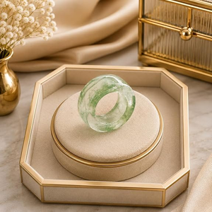 FAIZA CRAFT Bague en résine polie faite à la main, couleur crème beige, modèle rond, thème ange, bijou fantaisie unisexe - Product Image 4