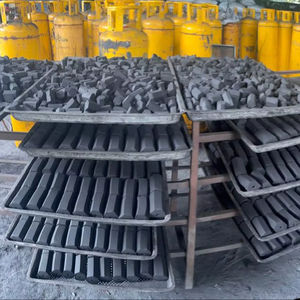 Carbón Vegetal Ecológico para Barbacoa de Primera Calidad, Bajo en Humo, Confiable para Exportaciones Culinarias Japonesas y Cocinas Profesionales - Product Image 1