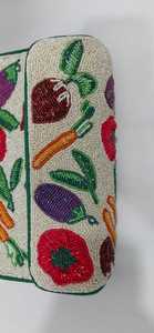 Sac à bandoulière multicolore perlé pour femmes, au design élégant et d'une qualité artisanale supérieure, parfait pour le quotidien - Product Image 4