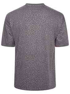 เสื้อยืดแขนสั้นสีเทาสำหรับผู้ชาย ลายจุด คอกลม สไตล์ลำลอง ทรงปกติ ผ้าเจอร์ซีย์คอตตอน ระบายอากาศได้ดี - Product Image 5
