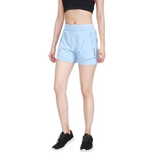 Shorts de sport taille haute en polyester pour femme, respirants et extensibles, parfaits pour la randonnée, l'aventure, le fitness et la course à pied - Product Image 2