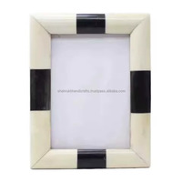 Cadre photo minimaliste le plus vendu pour la décoration moderne de la maison, avec une structure de cadre robuste et un montage facile, disponible au meilleur prix