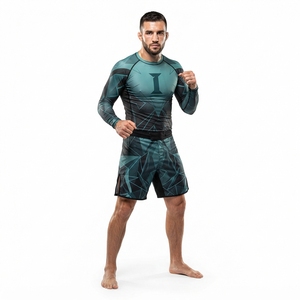 Ensemble Rashguard et Short de Combat MMA Personnalisé de Haute Qualité pour Hommes et Femmes – Idéal pour l'Entraînement Sportif - Product Image 1