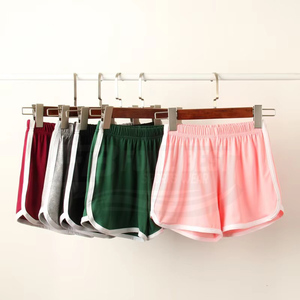 Pantalones Cortos Deportivos para Hombre, de Color Sólido, Cintura Elástica, con Franja Lateral, Estilo Casual, Largo Medio, Tejido Transpirable - Product Image 1