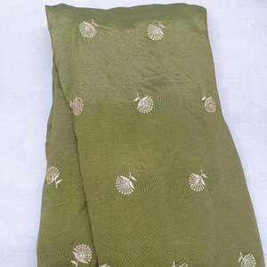 Tela de Trabajo Simar Sequence Boutique, 55 GSM, 44 Pulgadas de Ancho, Material de Bordado con Estampado de Lentejuelas para Trajes de Diseñador y Ropa Étnica - Product Image 1