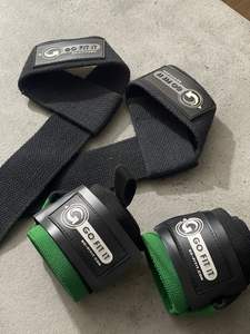 Juego Combinado de Muñequeras Deportivas de Neopreno y Elásticas en Forma de 8 y Correas de Levantamiento de Pesas con Alta Elasticidad para Entrenamiento - Product Image 2